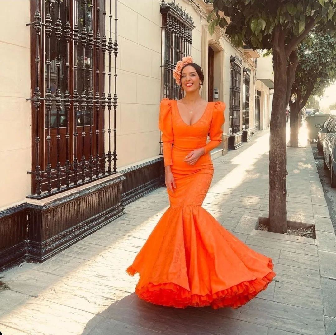 Fabricación traje de flamenca en Málaga